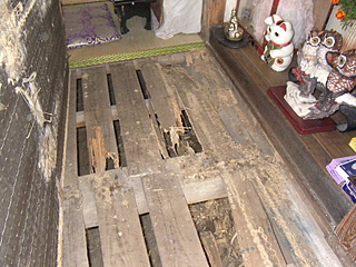 床板の被害